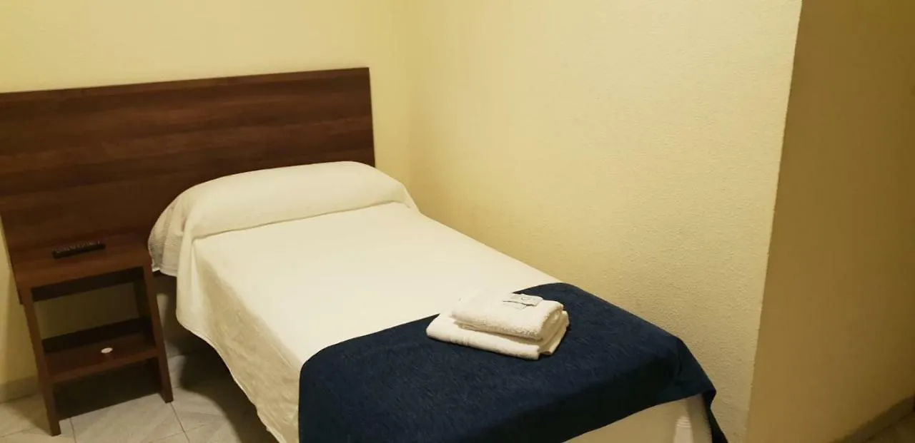 Hostal Restaurante El Cruce Padul 2*,  Spain